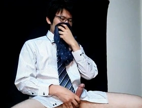 亚洲男人在同性恋色情视频中感到高兴 gay massage chinese porn