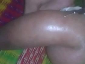 Soloboy在独奏游戏中探索BDSM和CBT teen korean gay porn