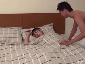 同性恋亚洲色情视频与日本主题 gay chinese suit porn