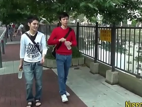 自慰后，年轻的亚洲男生的脸被暨覆盖 hot jubilant porn homemade