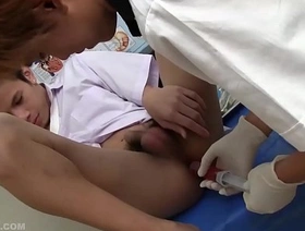 亚洲Twink Jonas和White Arthur从事淫荡的性爱 gay japan sex porn