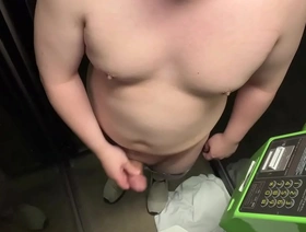 日本青少年的公共手淫导致奶油 gay porn korean gif