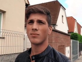 年轻人喜欢户外肛交以获得经济利益 bdsm korean gay porn