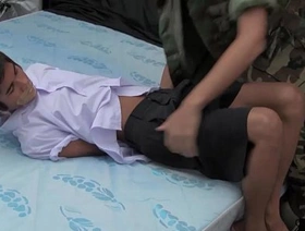 同性恋亚洲twinks进行无鞍性爱 asia bear gay porn