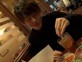 亚洲同性恋青少年探索玩具的独奏 gay porn chinese bdsm