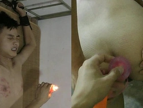 同性恋BDSM：亚洲奴隶的蜡和束缚 hot delighted step brother porn