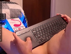 亚洲同性恋业余展示他的大公鸡 virtual date japan blithe porn