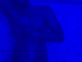 Alex Colewinter的感性独奏表演，具有多种恋物癖 porn video uncaring indonesia