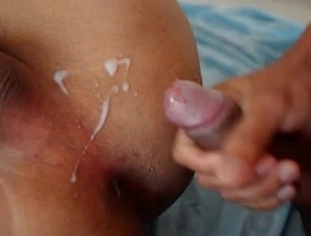 年轻的亚洲男人有着原始的性爱和暨一起 chinese well-pleased porn straight