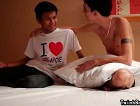 同性恋twinks参与69位 rub-down japan gay porn