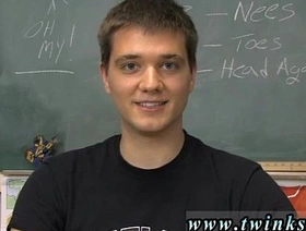 乔丹·达拉斯（Jordan Dallas）是一个诱人的同性恋emo twink，他提供免费的电话性爱与他的电话号码 korean happy-go-lucky porn webcam