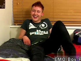 亚洲青少年的第一次同性恋体验 hot gay asian hunk porn boyfriendtv