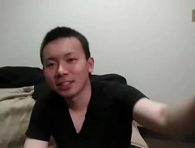 一个角质同性恋者（恋物癖）的采访 hot gay porn big dick