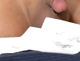 日本同性恋家伙在网络摄像头上手淫和小便 hot black gay porn