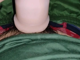 亚洲男人带着性玩具下车 gay porn in myanmar