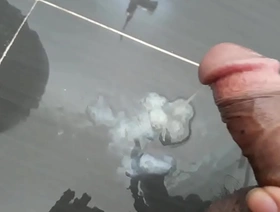 同性恋独奏在浴室摊上与越南扭曲 korean gay group porn