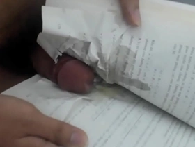 亚洲同性恋独奏手淫与爆炸性射精 joao hot gay porn