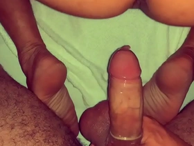 亚洲男人喜欢成为同性恋肛交中的接受者 asian stumbling-block rub down gay porn