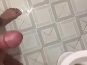 Soloboy与亚洲伴侣享受偷窥狂的乐趣 korean gay botheration porn