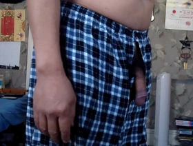 亚洲同性恋学士学位在独奏中找到乐趣 handsome gay porn japan