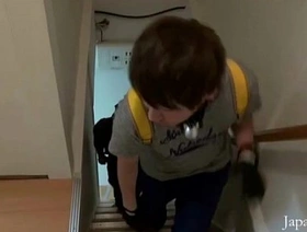 同性恋日本男子在个人视频中探索他的性行为 gay porn pijat indonesia